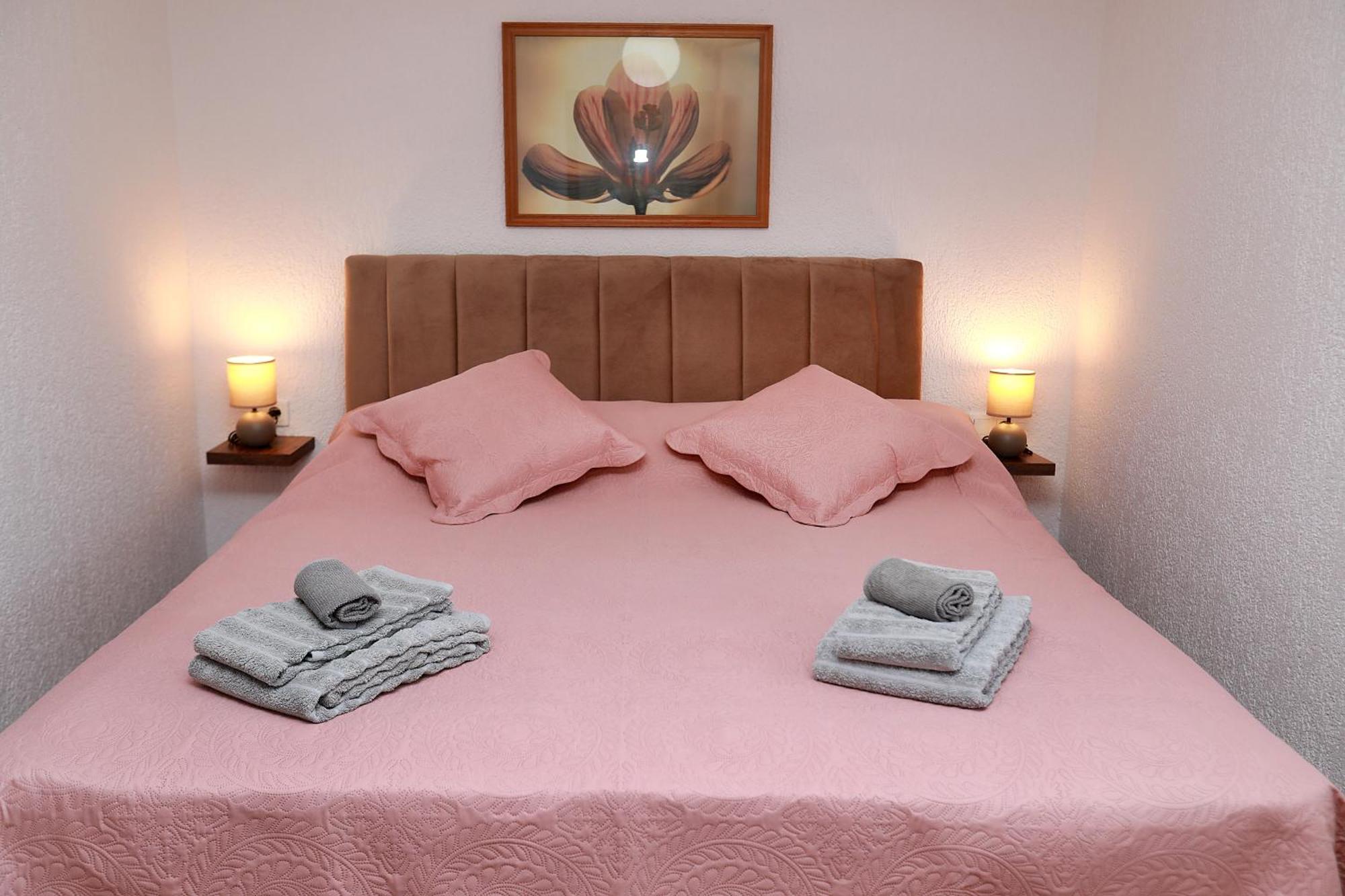 Nevistic Apartmani 特罗吉尔 外观 照片
